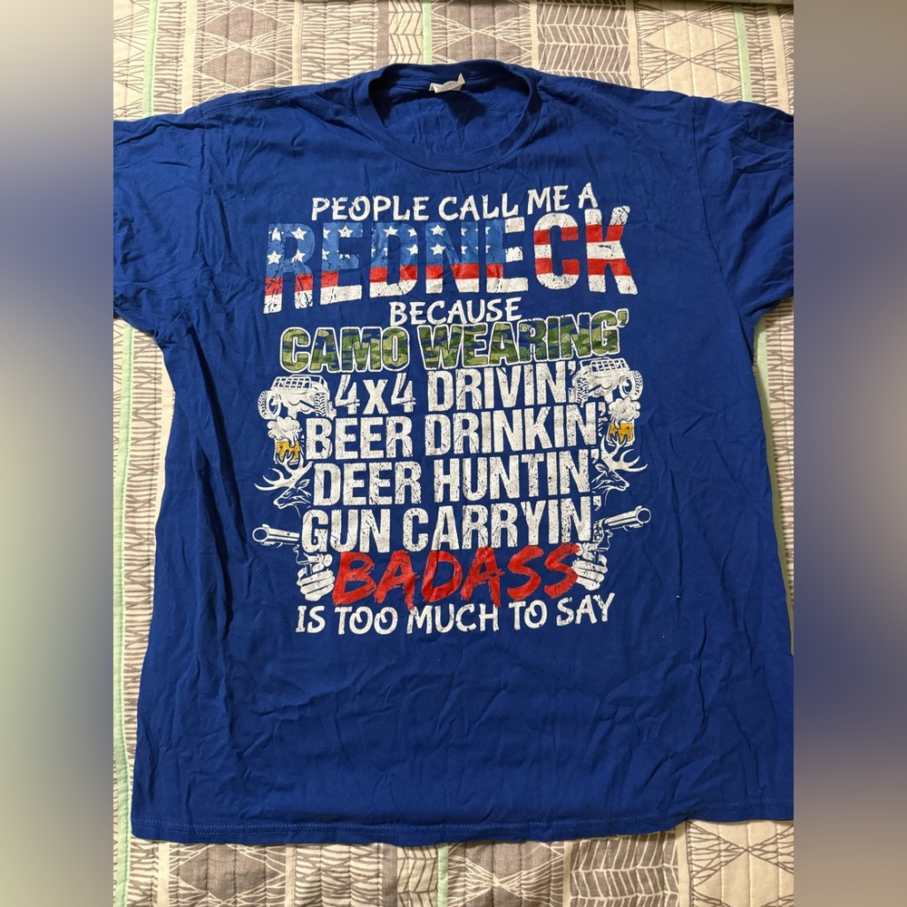 Men's Blue Novelty “Redneck” Graphic Short Sleeve Tee Shirt - Size XL